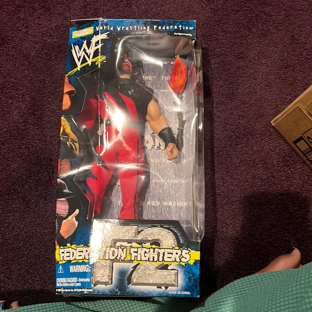 WWE KANe